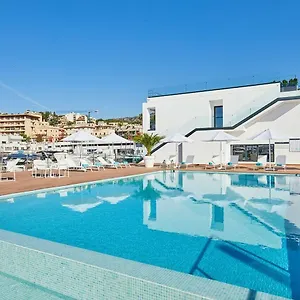 *** Semesteranläggning (resort) Calanova Sports Spanien