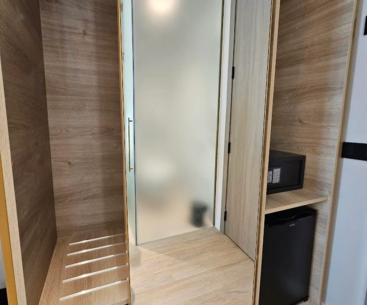 Hotel Malaga Vibes 3*,  스페인