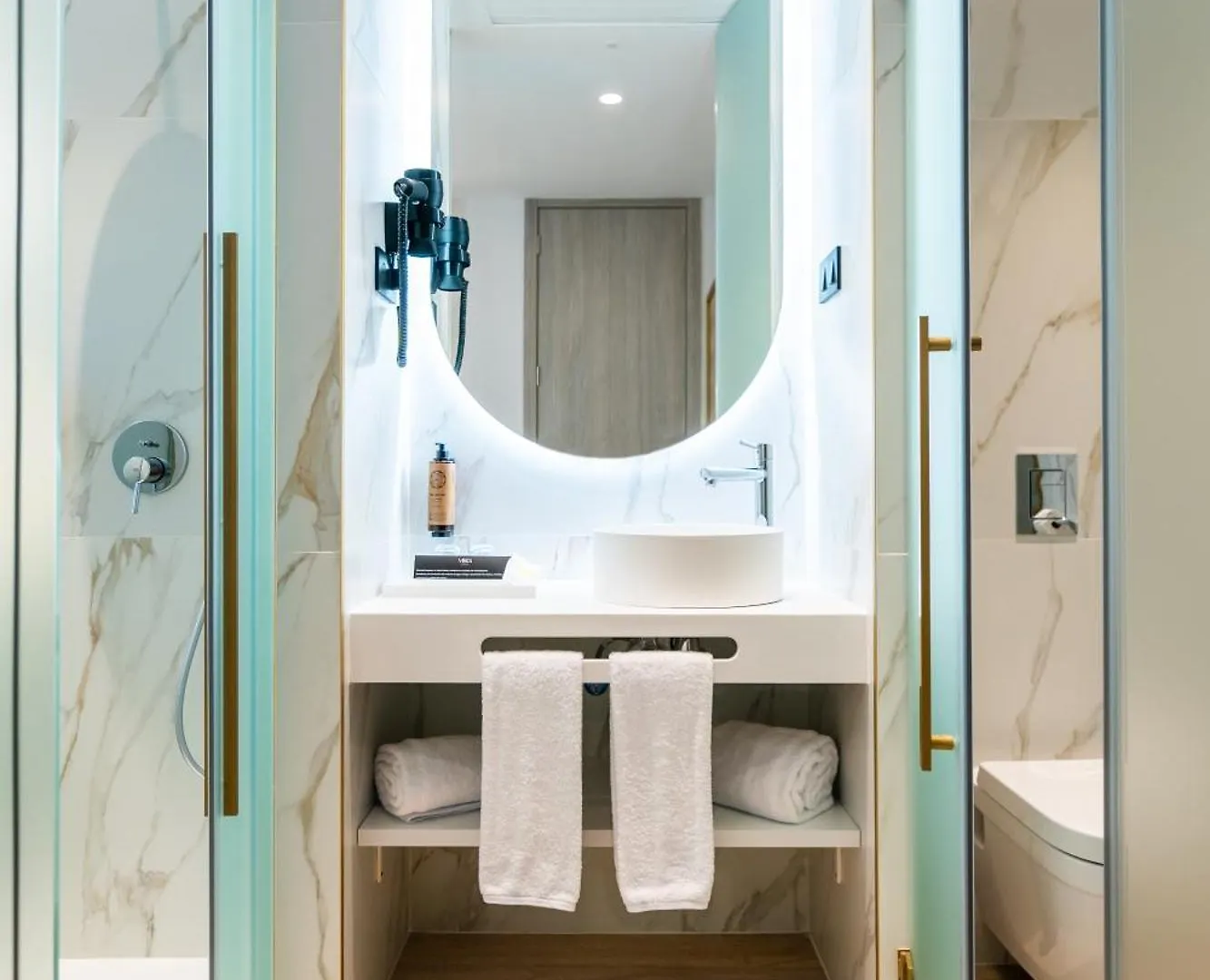 Hotel Malaga Vibes 3*,  스페인