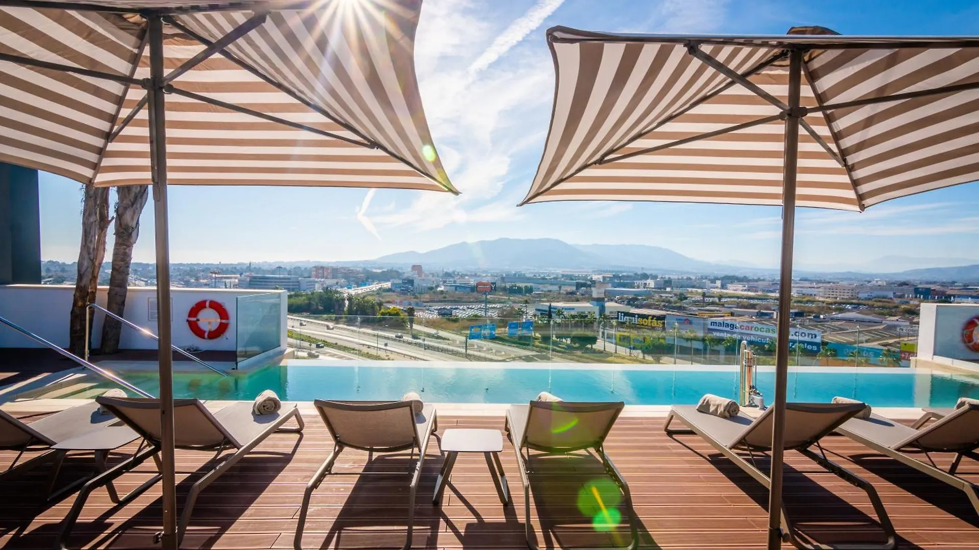 Hotel Malaga Vibes contacts
